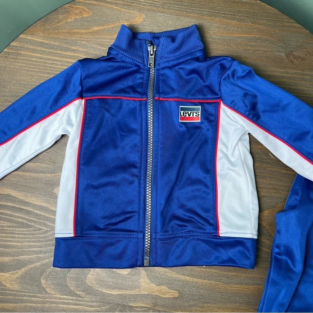 Levis size 12